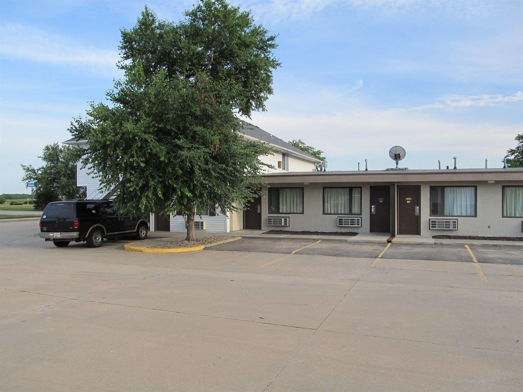 Sunset Inn And Suites Seward Exterior foto